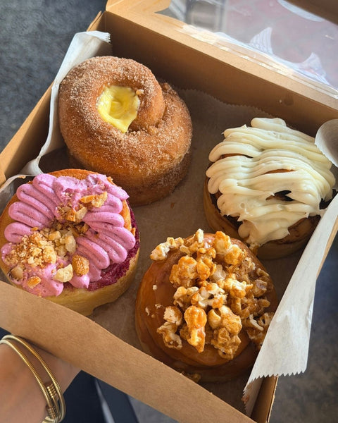 Cinnamon Roll Week Box 2026