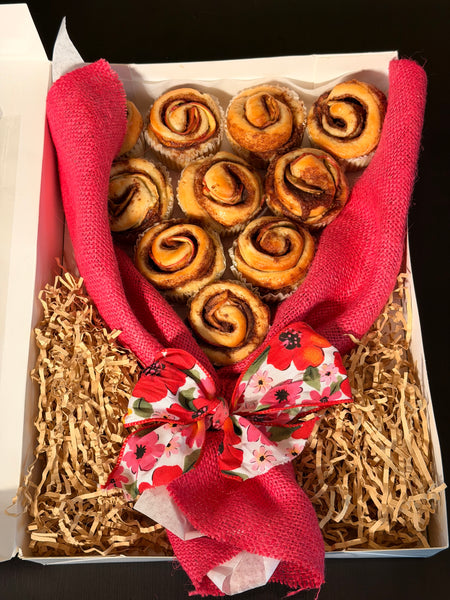 Cinnamon Roll Bouquet