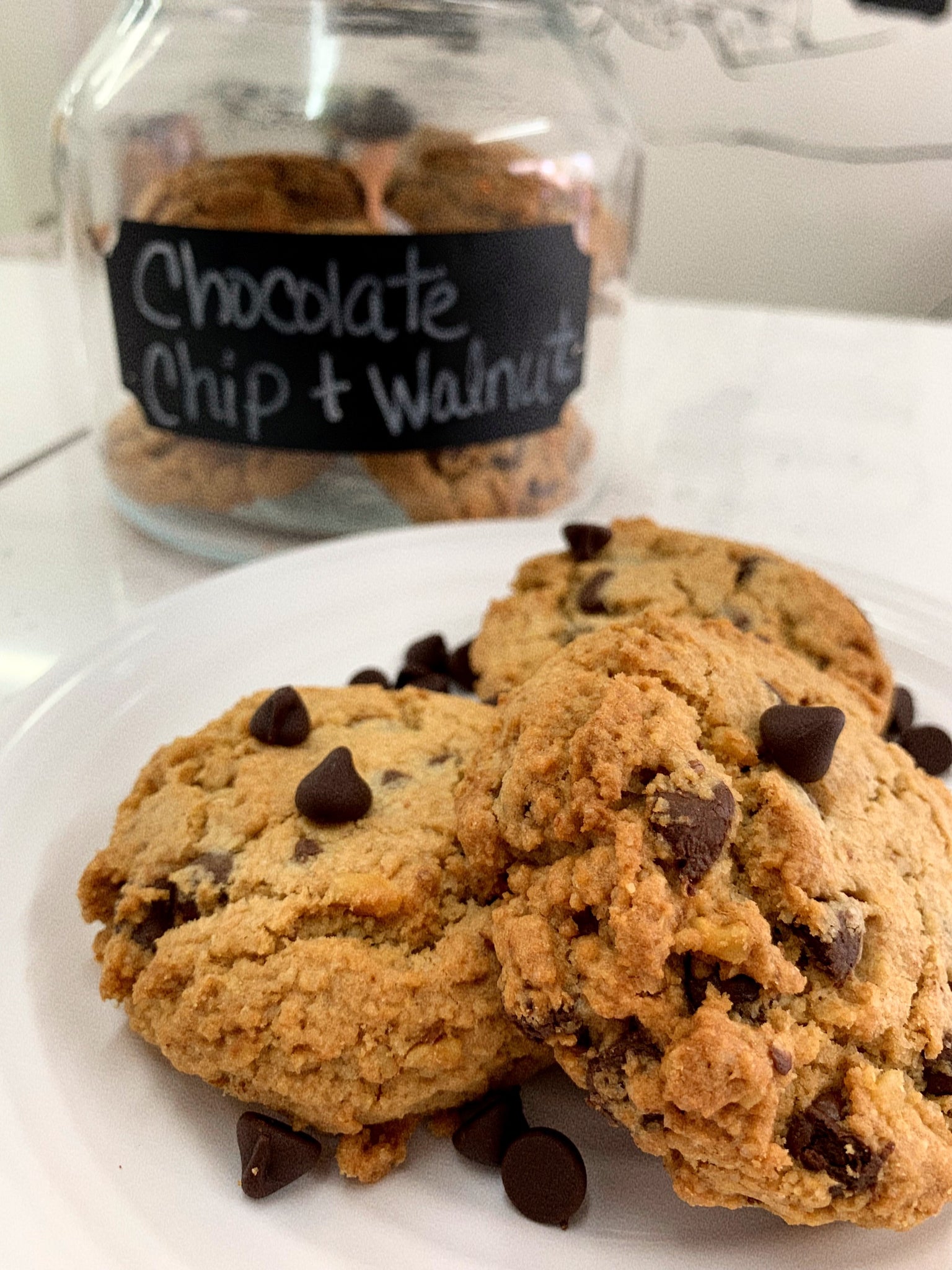 Chocolate Chips Cookies with Walnuts and Sea Salt